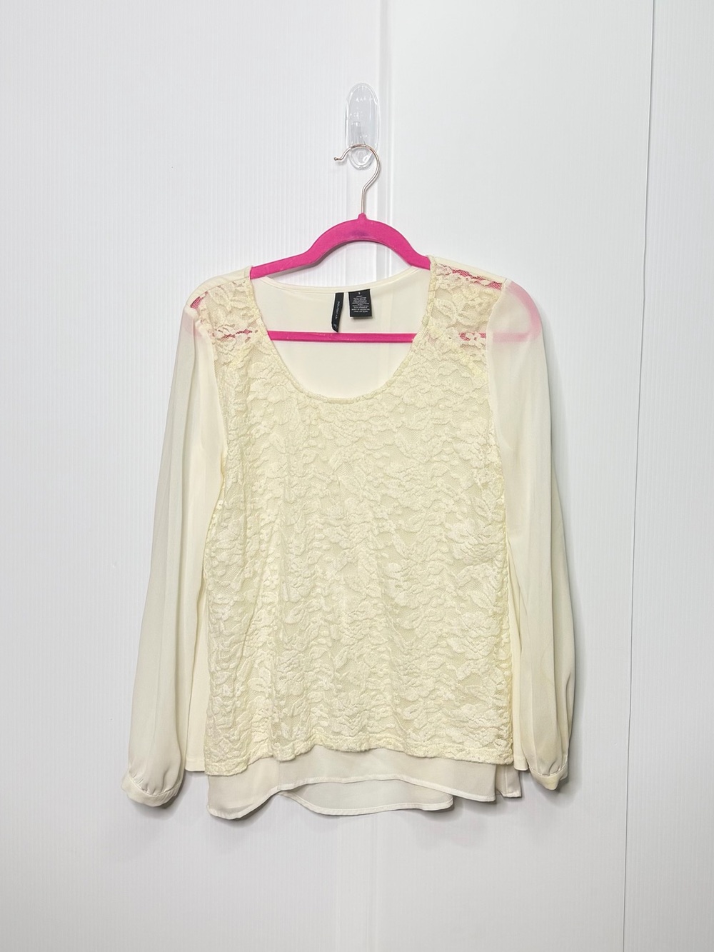 New Directions Cream Lace Front Sheer Long Sleeve Blouse Size S